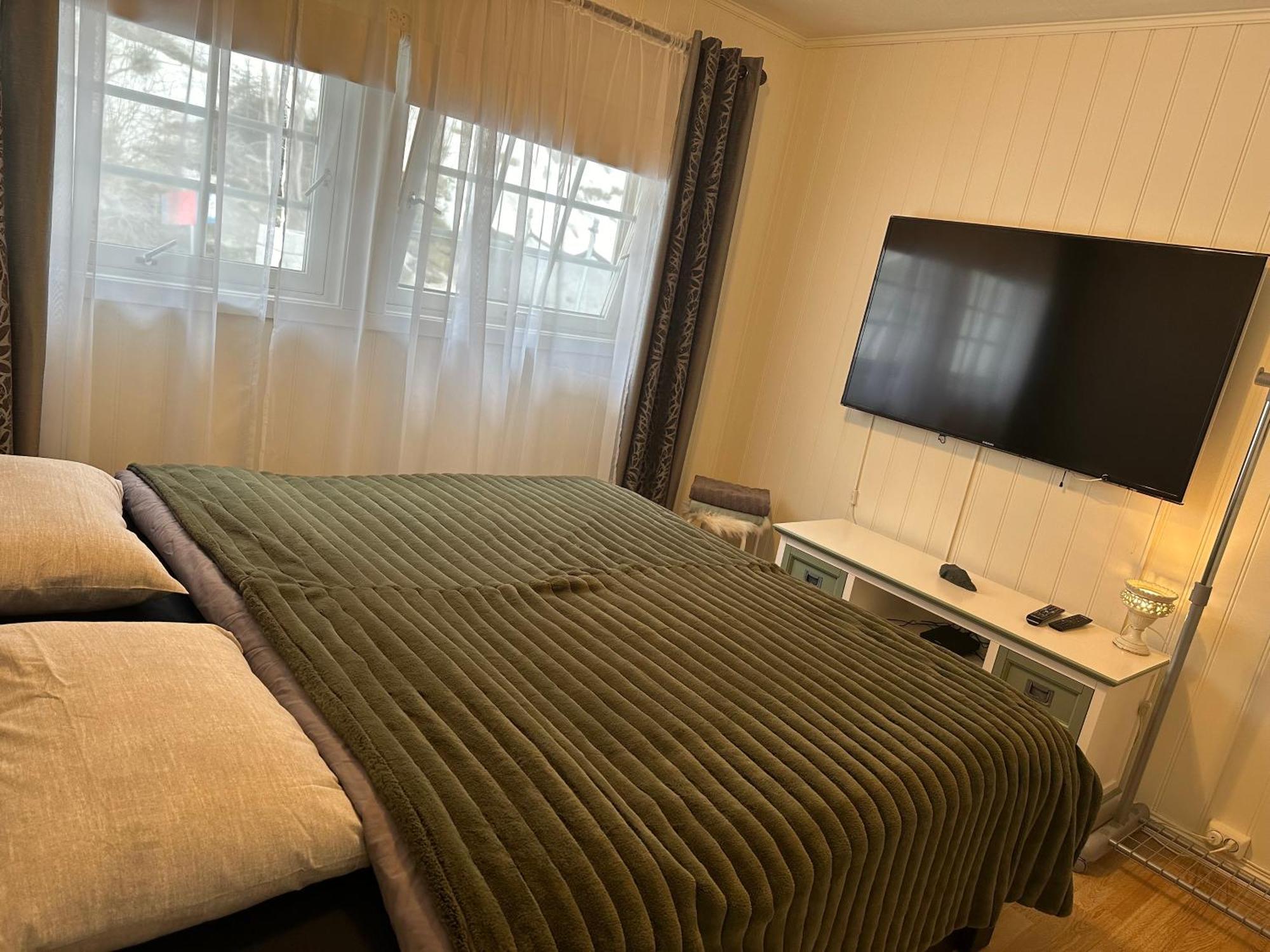 B&B I Flott Utsiktseiendom Otta Zimmer foto
